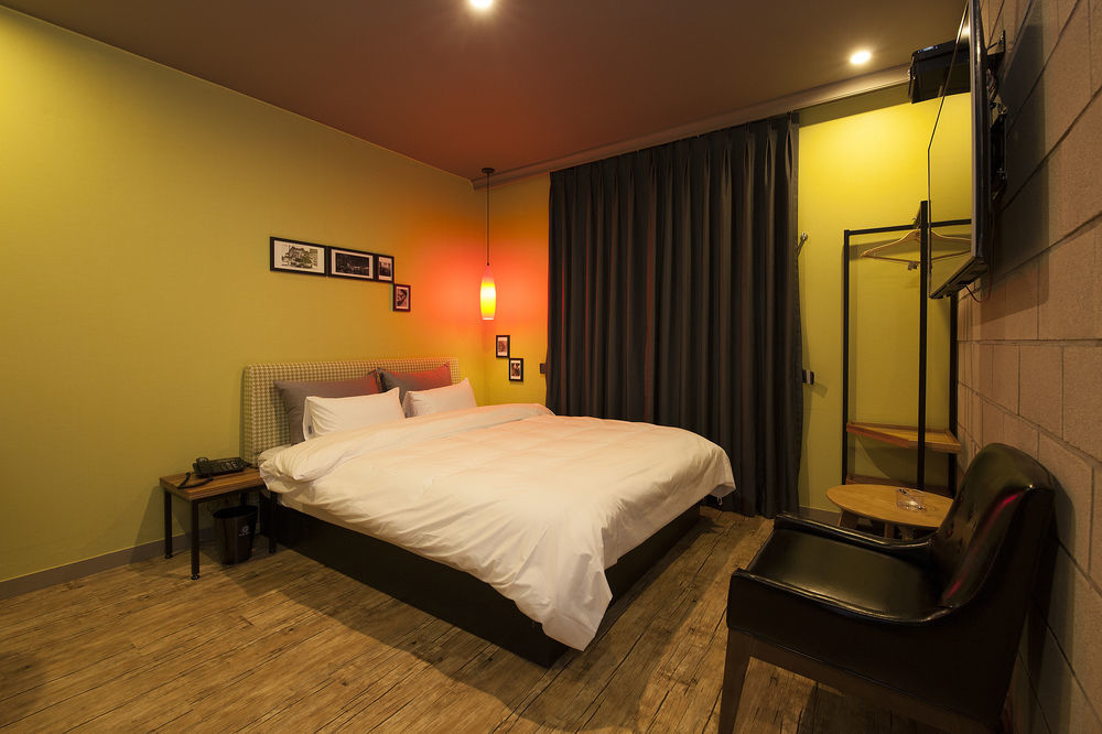 Hotel Gray Changwon Extérieur photo